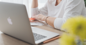 在宅 女性 副業 悩み