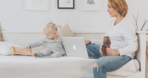 在宅 パソコン 子育て webデザイン ママ